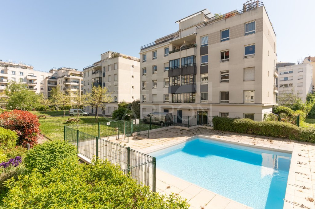 APPARTEMENT T3 - LYON 7EME ARRONDISSEMENT - 71.07 m2 - VENDU