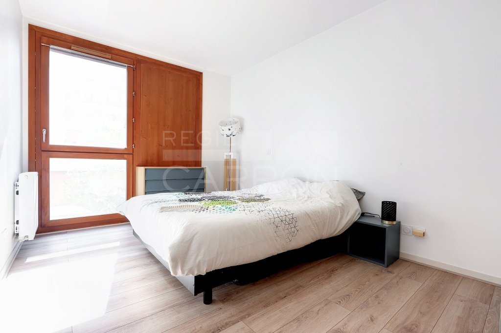 Appartement 3 pi�ces avec loggia - 2 chambres - LYON 8EME ARRONDISSEMENT - 71 m2 - VENDU