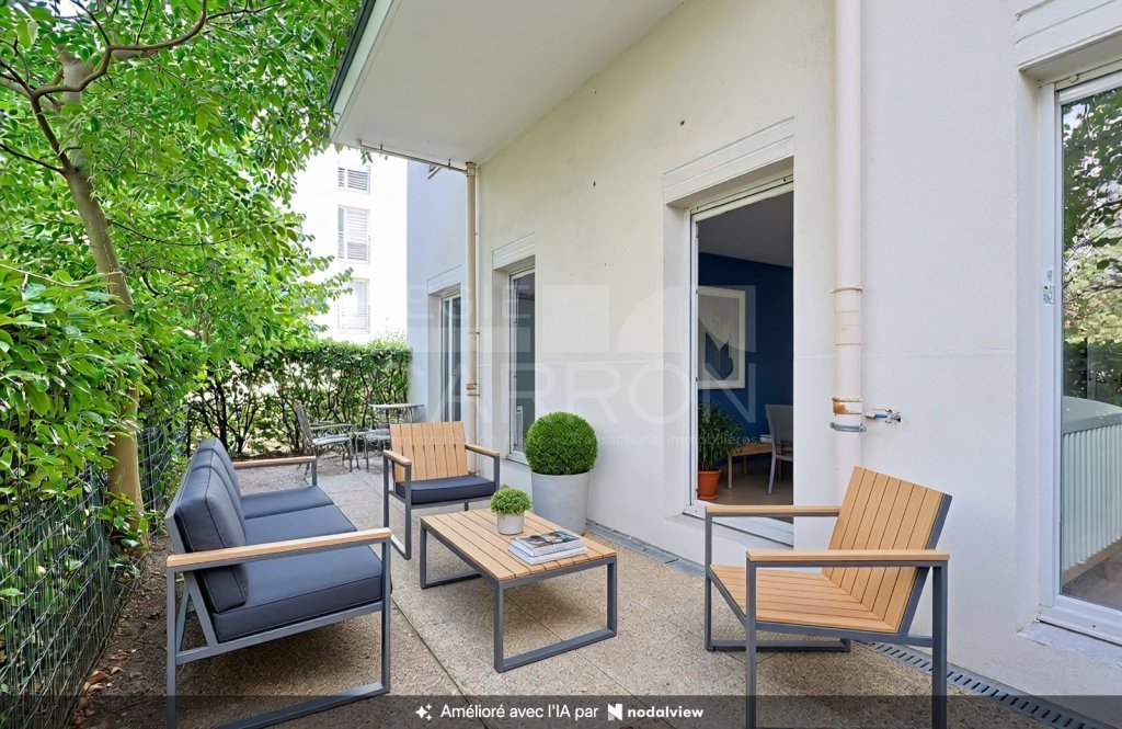 Appartement 3 pièces avec terrasse - 2 chambres A VENDRE - LYON 8EME ARRONDISSEMENT - 72 m2 - 285 000 &euro;