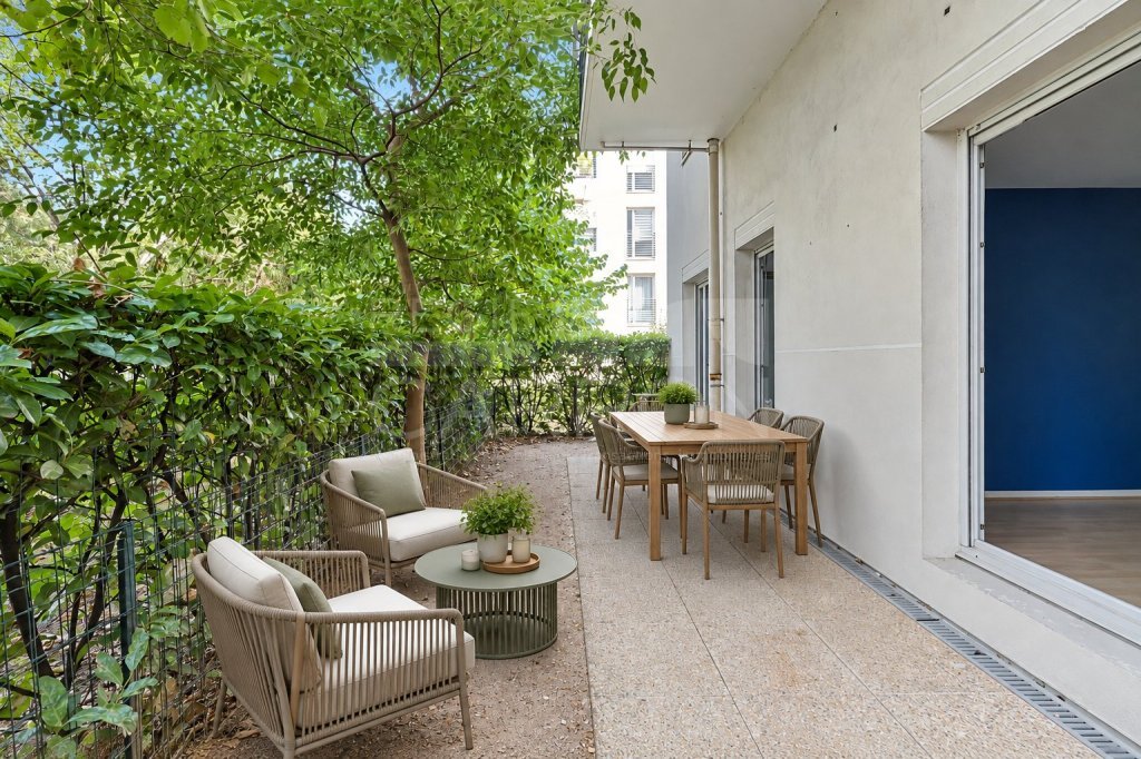 Appartement 3 pièces avec terrasse - 2 chambres A VENDRE - LYON 8EME ARRONDISSEMENT - 72 m2 - 275 000 &euro;