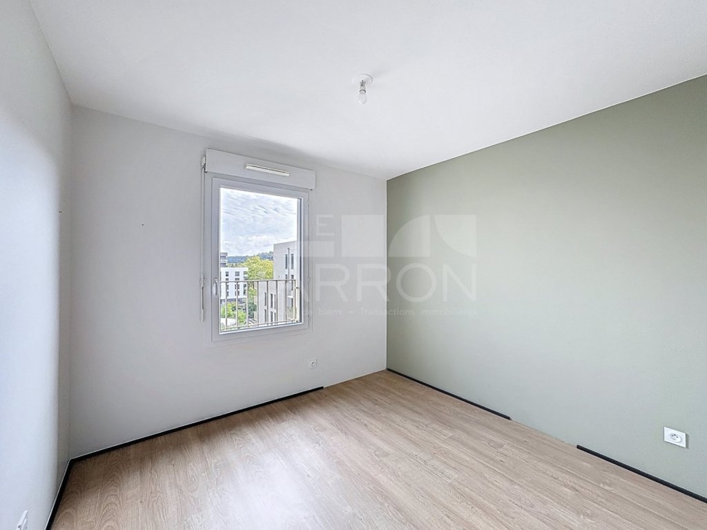 APPARTEMENT T3 - LYON 9EME ARRONDISSEMENT - 67 m2 - VENDU