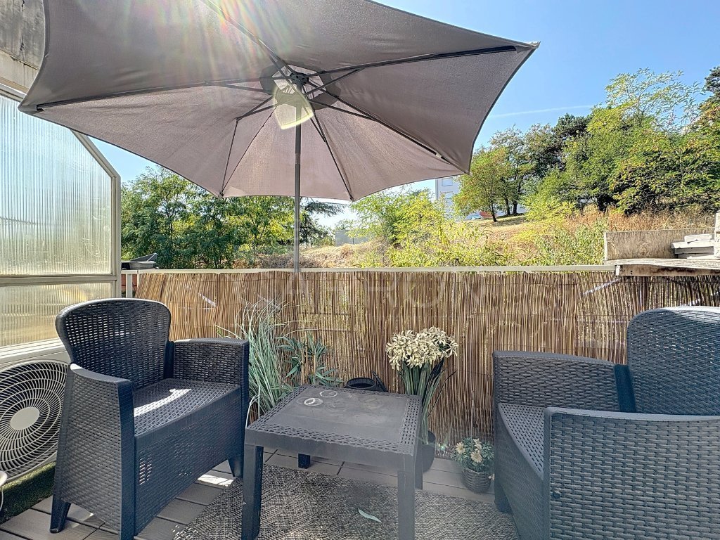 APPARTEMENT T3 A VENDRE - MIRIBEL - 67 m2 - 229�000�&euro;