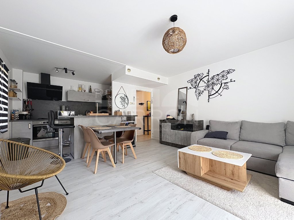 APPARTEMENT T3 A VENDRE - MIRIBEL - 67 m2 - 229�000�&euro;