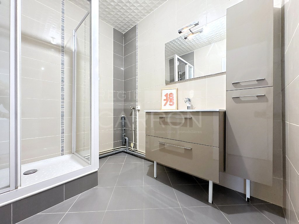 APPARTEMENT T3 A VENDRE - RILLIEUX LA PAPE - 58 m2 - 177500€