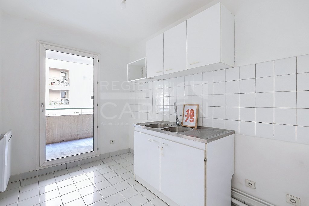 Appartement 3 pièces avec terrasse - 2 chambres A VENDRE - VILLEURBANNE - 66 m2 - 240 000 €