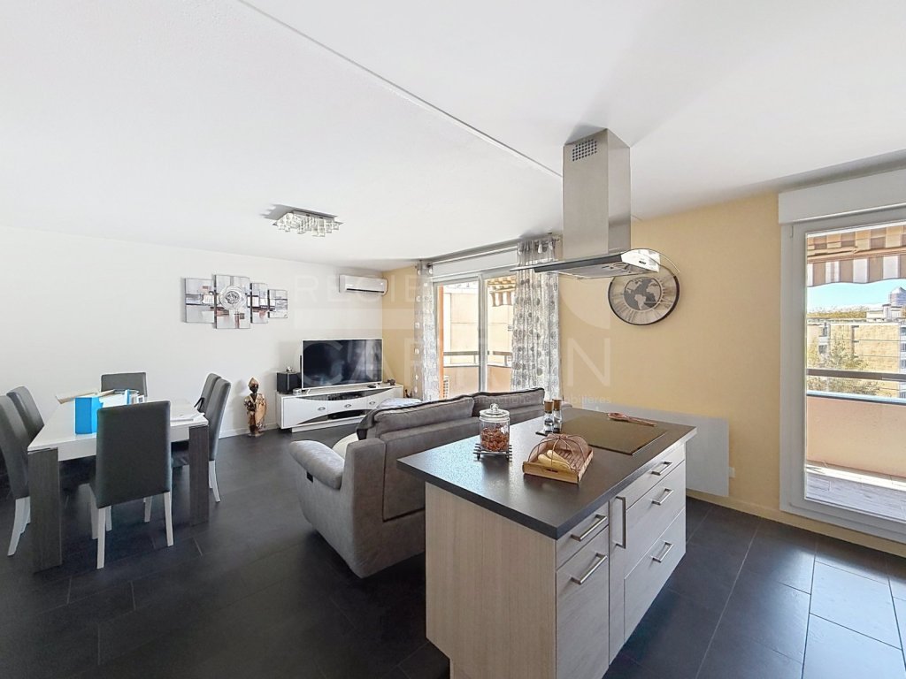 APPARTEMENT T3 A VENDRE - VILLEURBANNE - 68 m2 - 334�000�&euro;