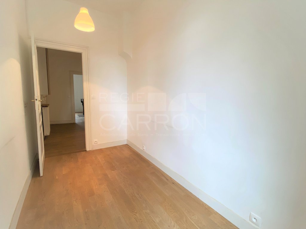 APPARTEMENT T4 A LOUER - LYON 3EME ARRONDISSEMENT - 89.04 m2 - 1 363 &euro; charges comprises par mois