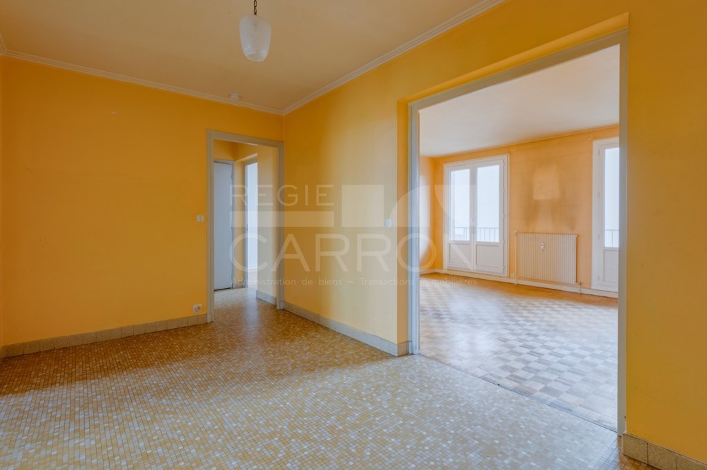 APPARTEMENT T4 - CALUIRE ET CUIRE - 84 m2 - VENDU