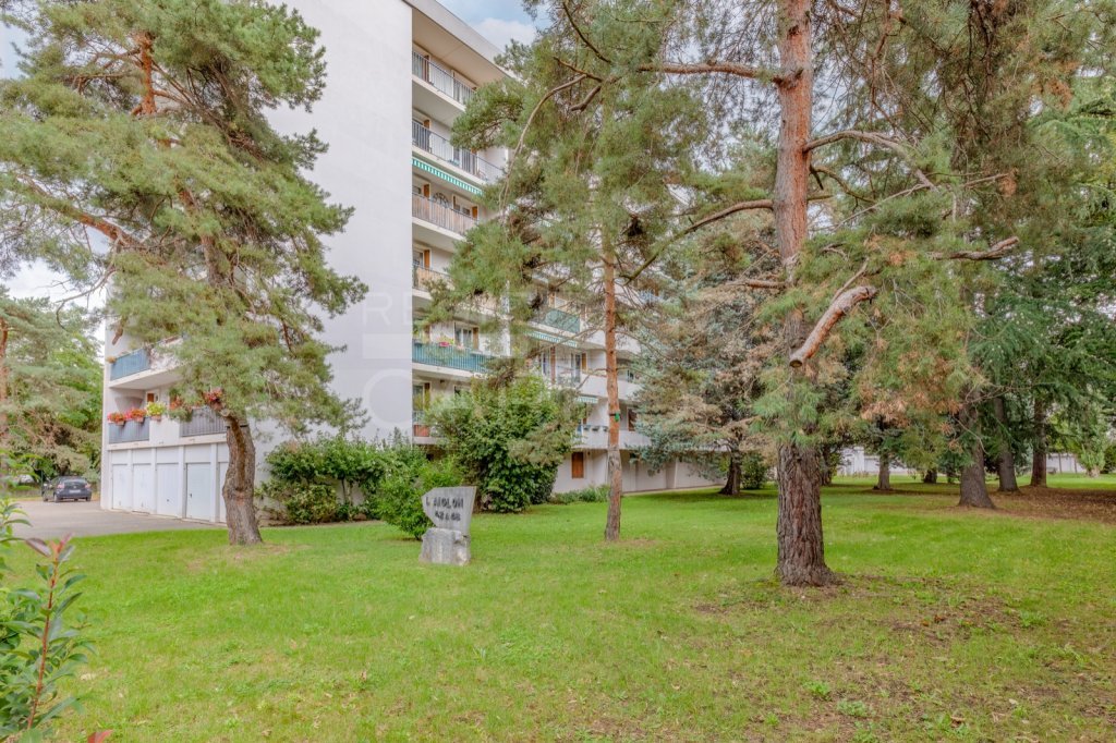 APPARTEMENT T4 - CALUIRE ET CUIRE - 84 m2 - VENDU