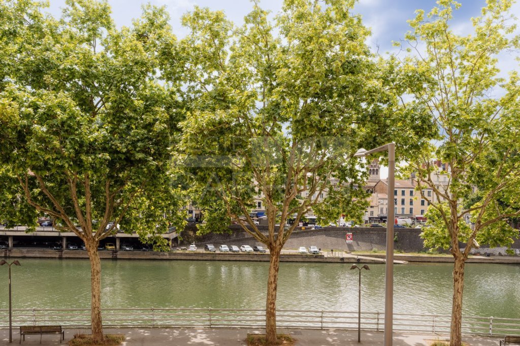 APPARTEMENT T4 A VENDRE - LYON 4EME ARRONDISSEMENT - 98 m2 - 477�000�&euro;