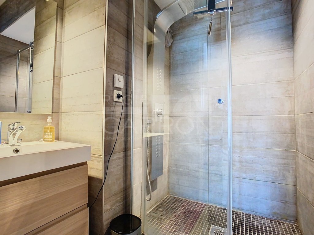APPARTEMENT T4 A VENDRE - LYON 8EME ARRONDISSEMENT - 92 m2 - 419 000 &euro;
