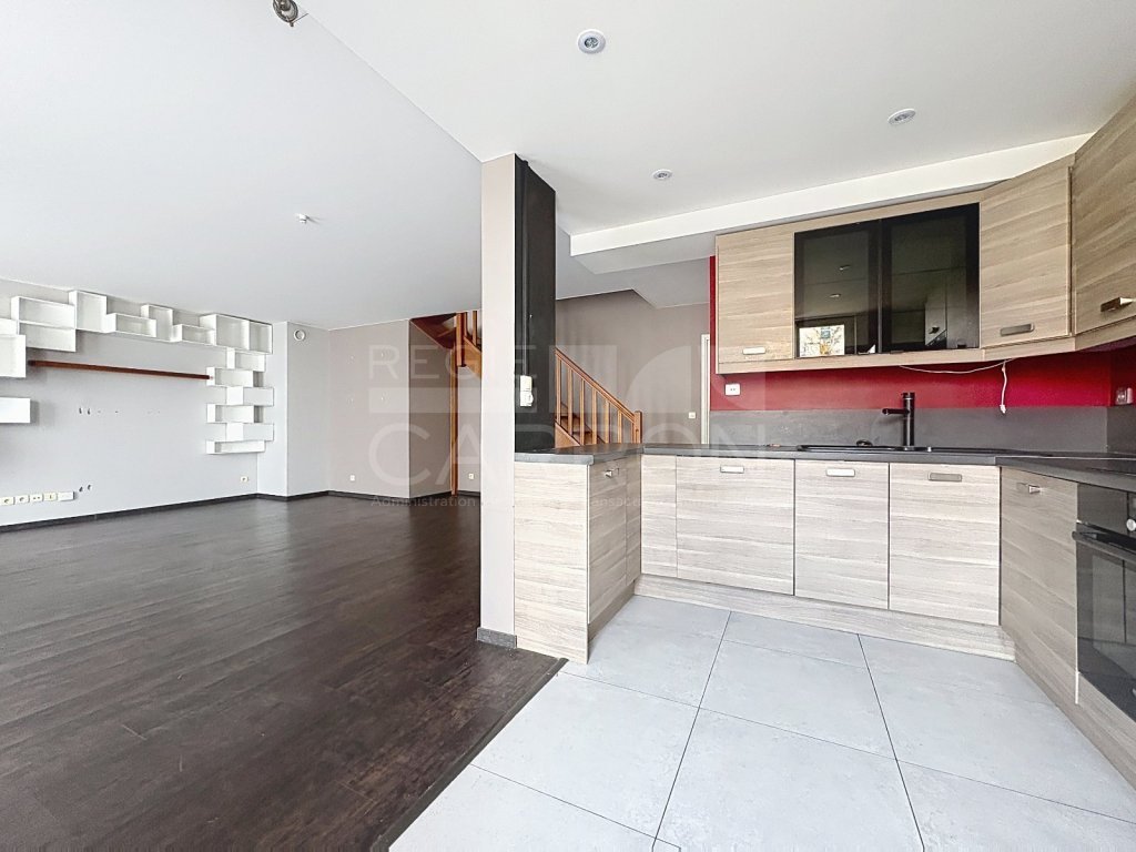 APPARTEMENT T4 A VENDRE - LYON 8EME ARRONDISSEMENT - 92 m2 - 419 000 &euro;