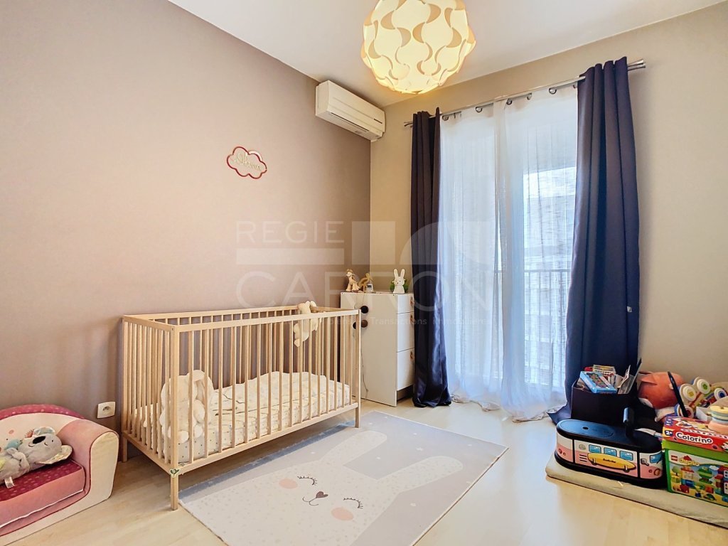 APPARTEMENT T4 A VENDRE - LYON 8EME ARRONDISSEMENT - 92 m2 - 419 000 &euro;