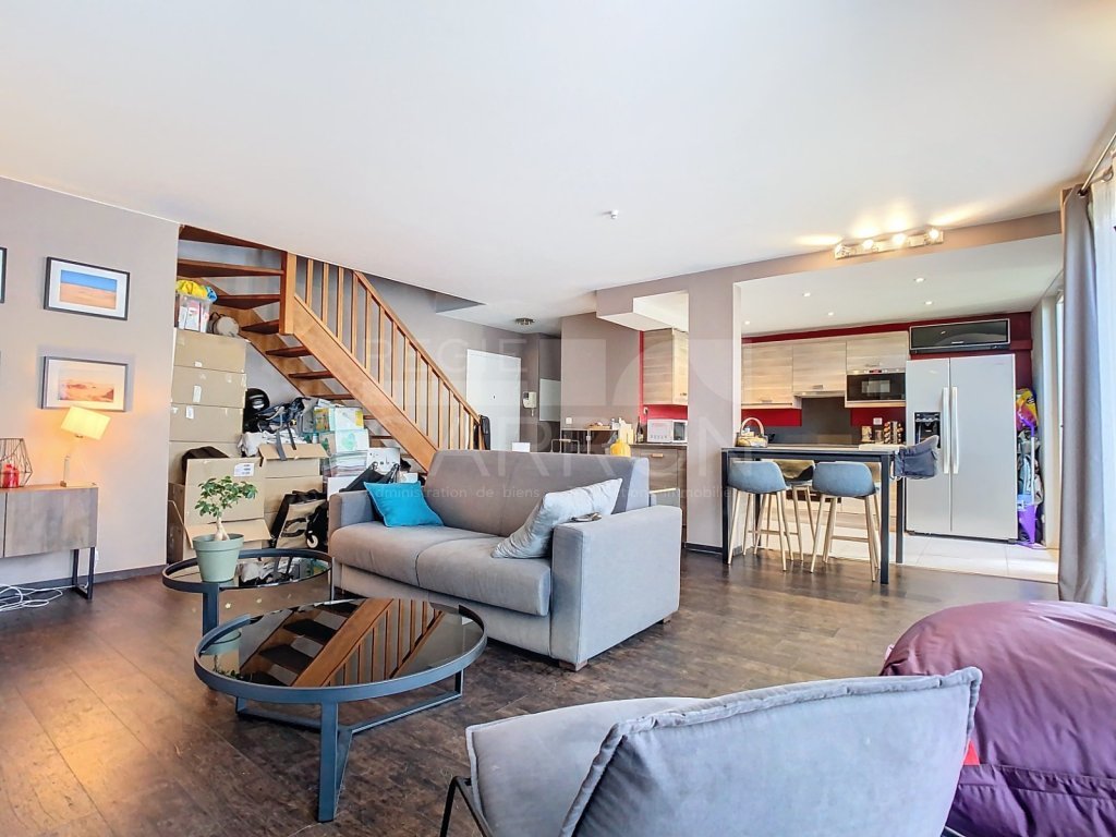 APPARTEMENT T4 A VENDRE - LYON 8EME ARRONDISSEMENT - 92 m2 - 419 000 &euro;