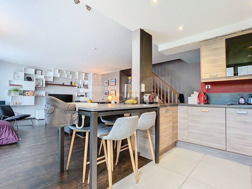 APPARTEMENT T4 A VENDRE - LYON 8EME ARRONDISSEMENT - 92 m2 - 419 000 &euro;