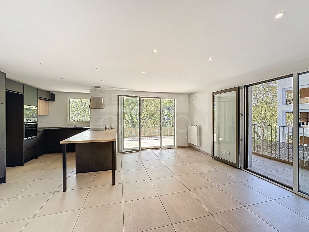 APPARTEMENT T4 - LYON 9EME ARRONDISSEMENT - 89 m2 - VENDU