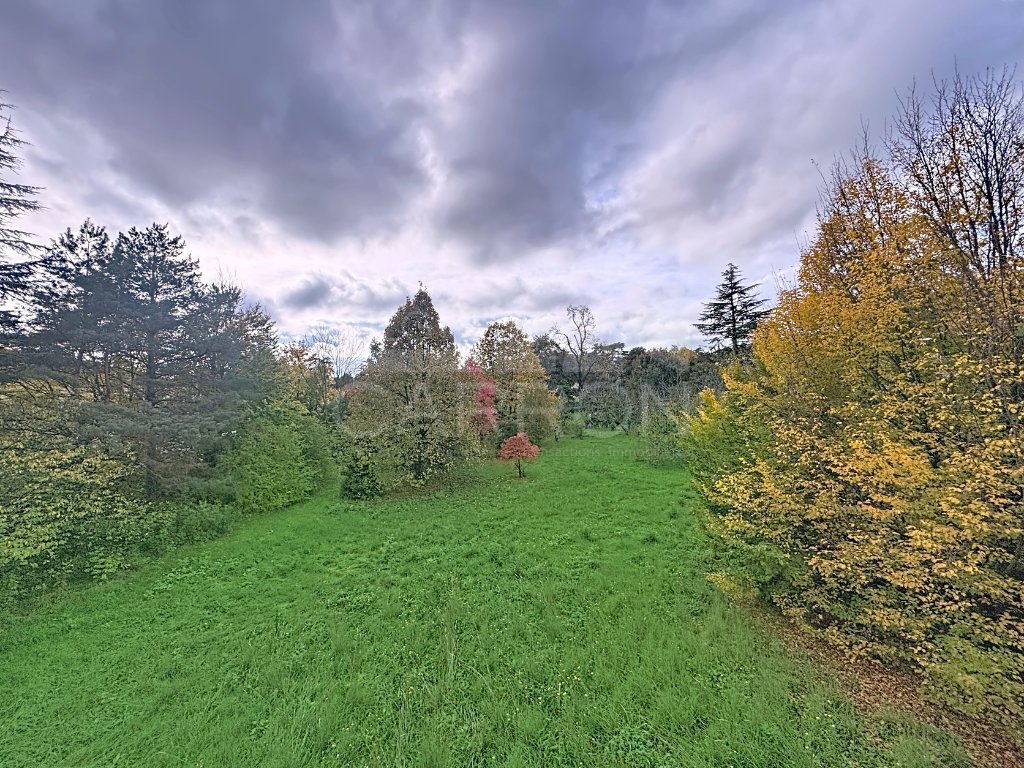 APPARTEMENT T4 A VENDRE - ST CYR AU MONT D OR - 121.11 m2 - 659000€