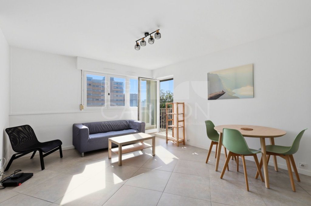Appartement 4 pièces avec terrasse - 3 chambres A VENDRE - VILLEURBANNE - 67 m2 - 219 000 &euro;