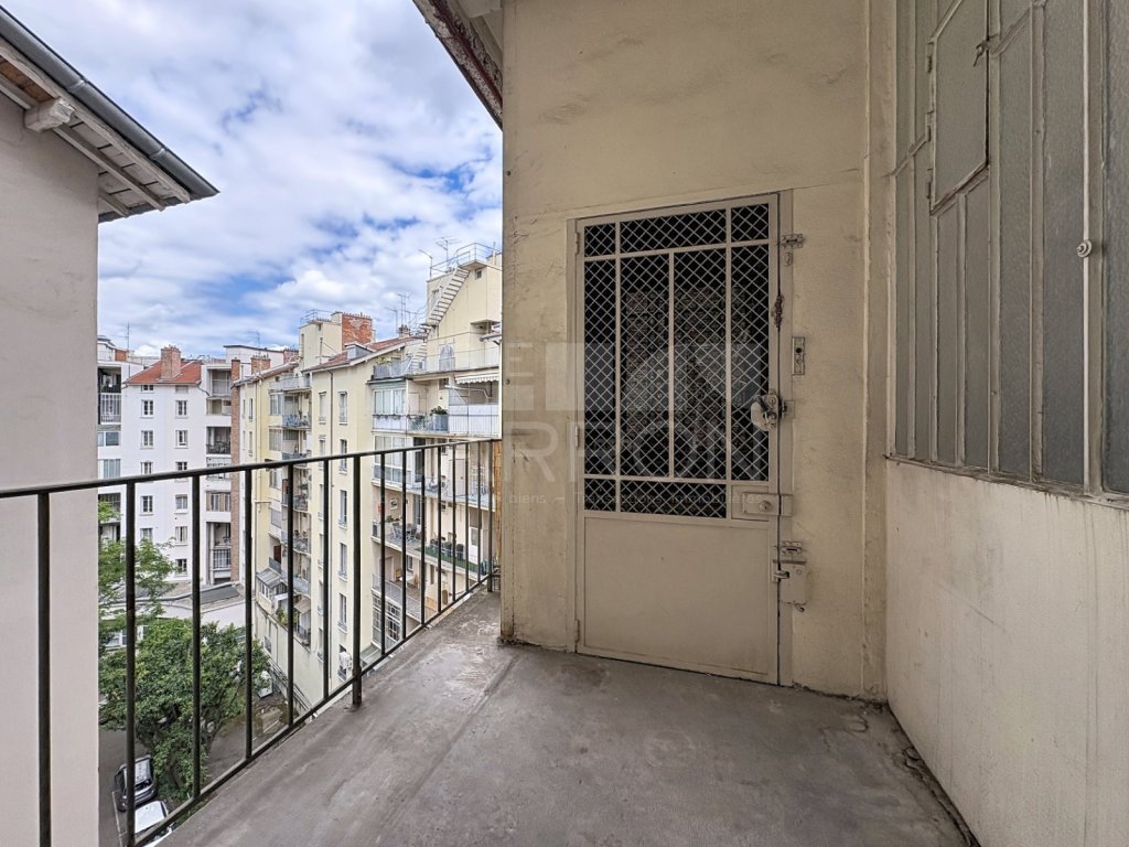 APPARTEMENT T5 A VENDRE - LYON 6EME ARRONDISSEMENT - 136 m2 - 785 000 &euro;