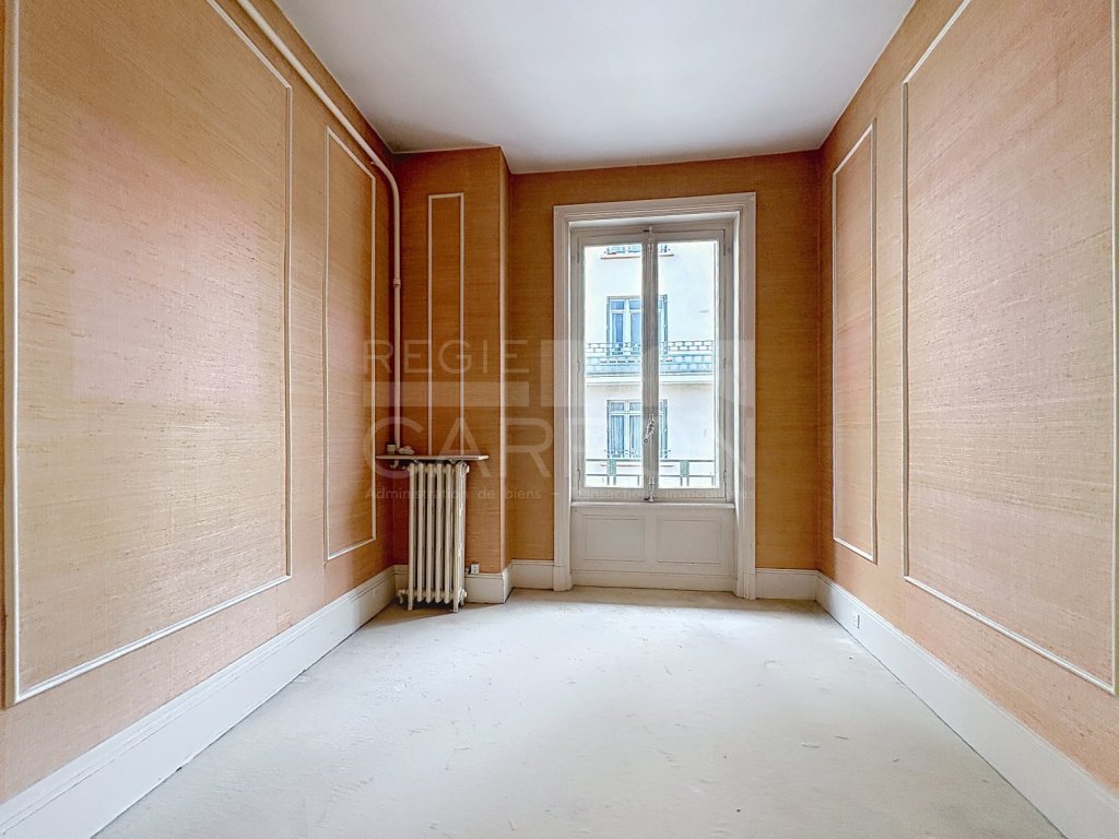 APPARTEMENT T5 A VENDRE - LYON 6EME ARRONDISSEMENT - 136 m2 - 785 000 &euro;